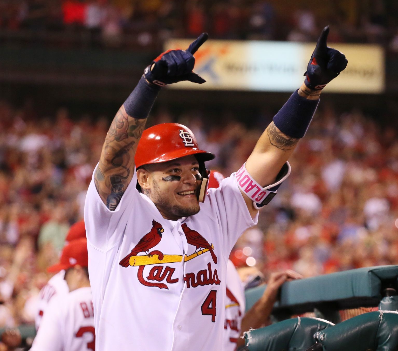 Yadier Molina celebrates grand slam against the Royals